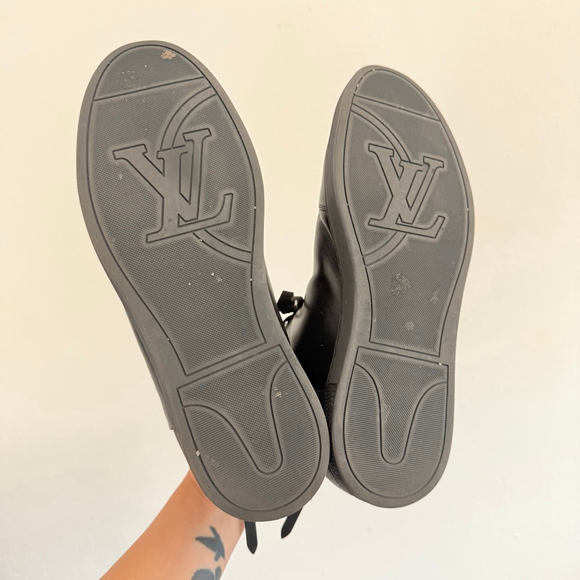 Louis Vuitton Men's Black Damier Graphite High Top Sneakers US 9 - Picture 6 of 8